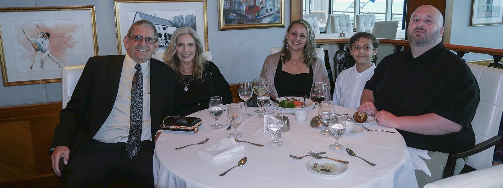 Daves dogs and parrot